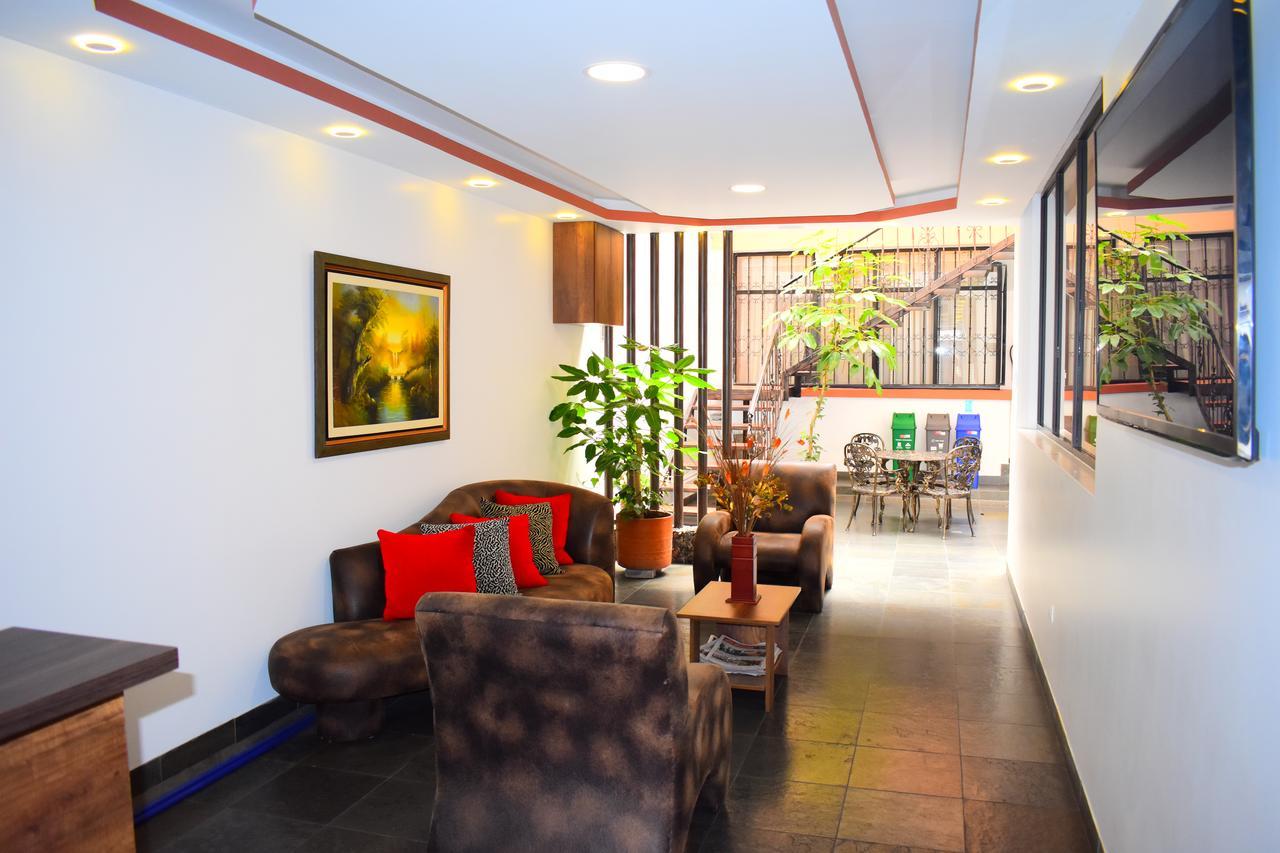 Endamo Hotel Latacunga Esterno foto